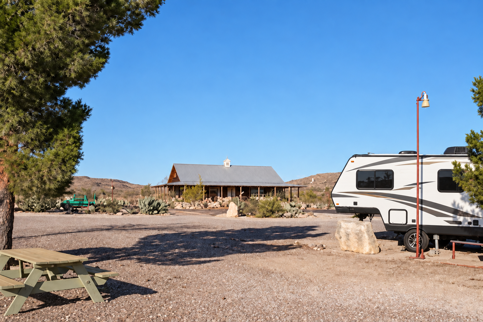 Picnic area and RV sites at Canyons RV Park